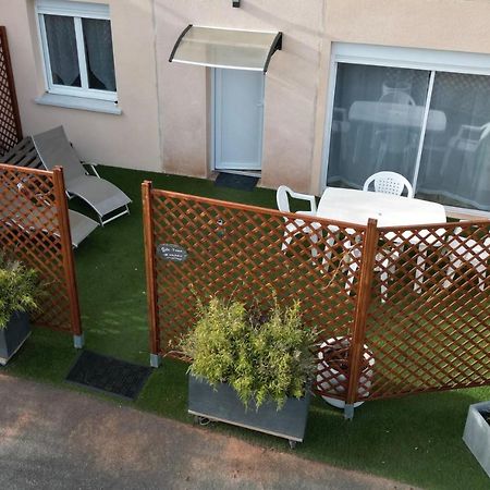 Ferienwohnung Le Valadin Valady Exterior foto